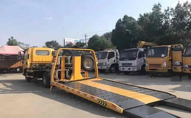潮州汽车中途维修案例